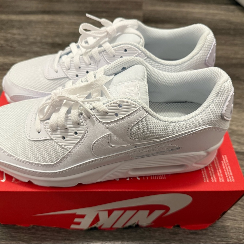 Nike Mens Air Max 90